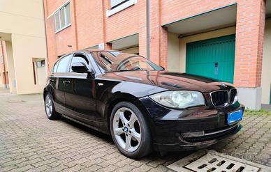 bmw 118D interni m-sport