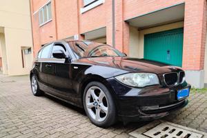 bmw 118D interni m-sport
