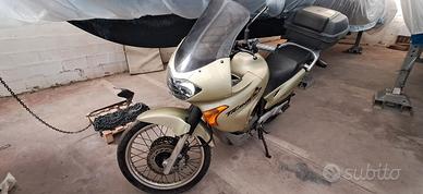 Honda Transalp 650
