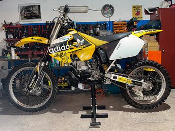 Suzuki RM 250 2t - ZERO ORE