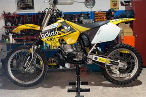 Suzuki RM 250 2t - ZERO ORE