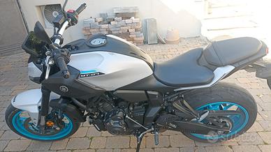 Yamaha mt 07 depotenziata anno 2025