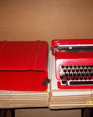 macchina scrivere Valentine