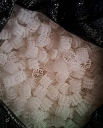  lotto unico di accessori per laghetto