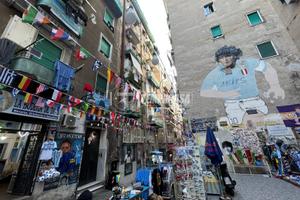 Appartamento a Napoli 6 locali