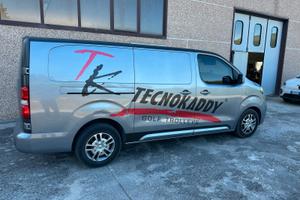 Autocarro Opel Vivaro