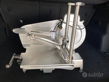 Affettatrice Dampa con lama Diam.25 cm.