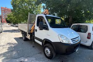 IVECO 65C18 Cassone Ribaltabile con Gru