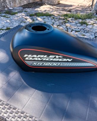 Harley davidson xr1200x cover