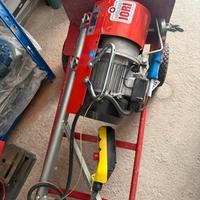 Svuotamento garage per spazio