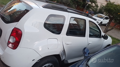 Dacia Duster 2011 km 260000, perfettamente