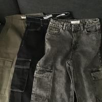 Pantaloni cargo