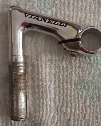 Attacco manubrio bici da corsa. 