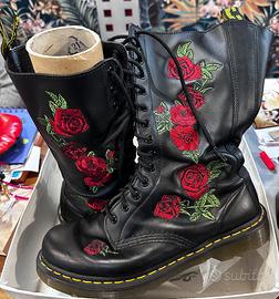 Anfibi Dott Martens donna