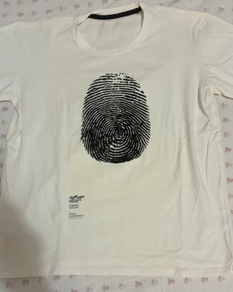 T-shirt con impronta digitale Piero Manzoni