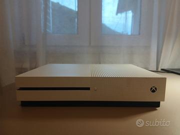 Xbox one s+ 2 controller 