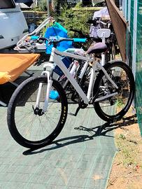 Bici wheelie bike
