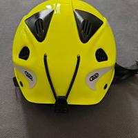 casco da arrampicata 