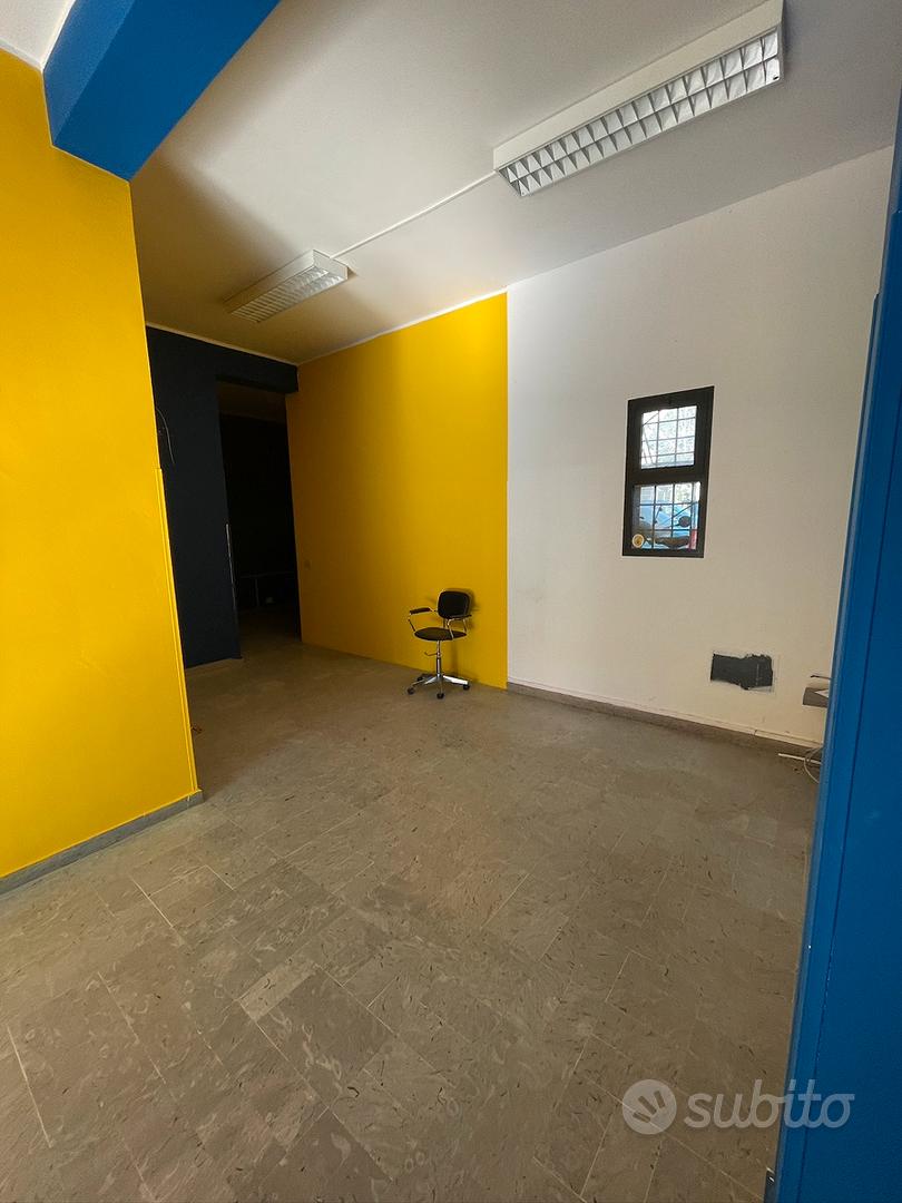 NEGOZIO PER ATTIVITÀ COMMERCIALE C1 70mq - Vista 3