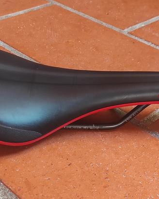 Sella SDG Bel Air 3.0 Lux Nero/Rosso