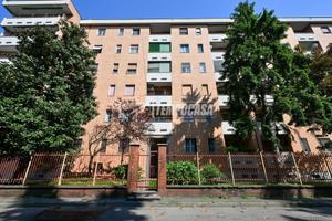 3 LOCALI COMPLETAMENTE RISTRUTTURATO