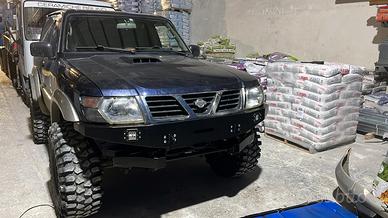 Paraurti gravoso nissan  patrol y61