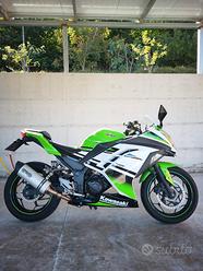 Kawasaki Ninja 300 ABS 30th Anniversary