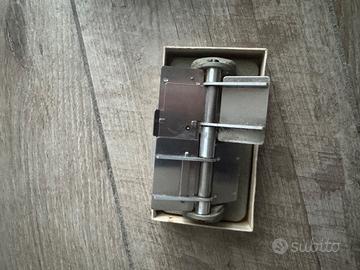 Pressa incollatrice Eumig per giuntatrice pellicol