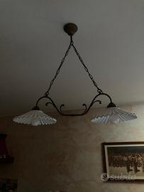 Lampadario in ferro e ceramica