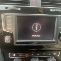 Display radio golf 7 più cornice nera lucida