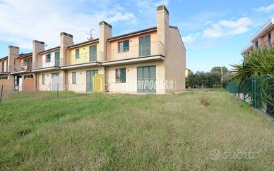 NUOVA COSTRUZIONE! INDIPENDENTE CON CORTE E GARAGE