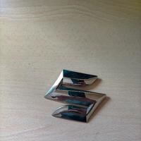 Logo portellone post Suzuki Swift/Vitara/Splash