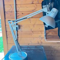 Lampada da scrivania