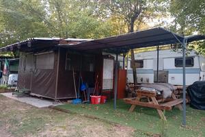 roulotte con preingresso 