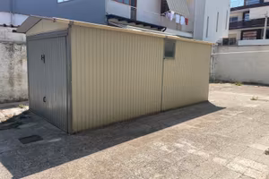 Box in lamiera