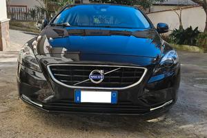 Volvo V40 D2 2.0 L 120 CV Ocean racing