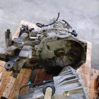 Cambio Manuale Per Opel Corsa C 1.0 3 Cilindri