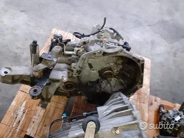 Cambio Manuale Per Opel Corsa C 1.0 3 Cilindri
