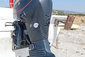 Barca 5 metri con motore 40 CV