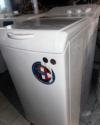 Lavatrice  a carica dall'alto INDESIT  6 kg, A+