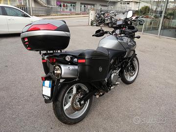 Suzuki V-Strom 650 - 2011