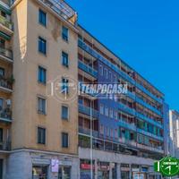 TRILOCALE CON BALCONE