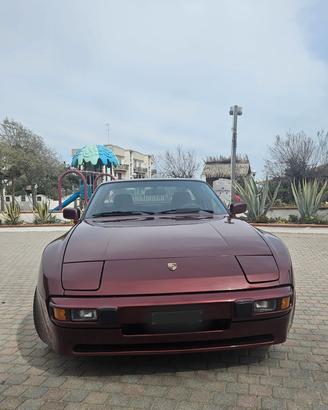 porsche 944