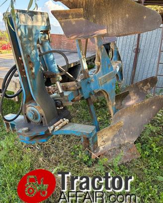 ARATRO 2 CORPI BIVOMERE VOLTAORECCHIO TRATTORE AGR