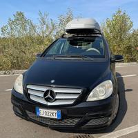 Mercedes classe B 2010 + barre e baule Thule