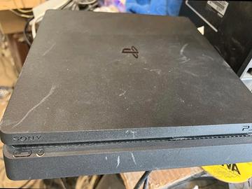 PlayStation 4 500GB 