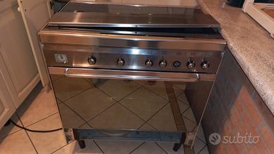 Piano di cottura e forno a gas