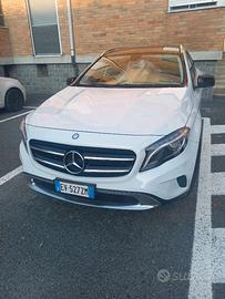 Mercedes gla