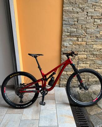 Mtb full saracen ariel 30 pro 2022 M