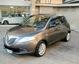 Lancia Ypsilon 1.2 Gold 69cv